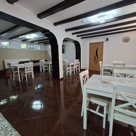 Casa Laur Hotel Mînăstirea Humorului Bagian luar foto