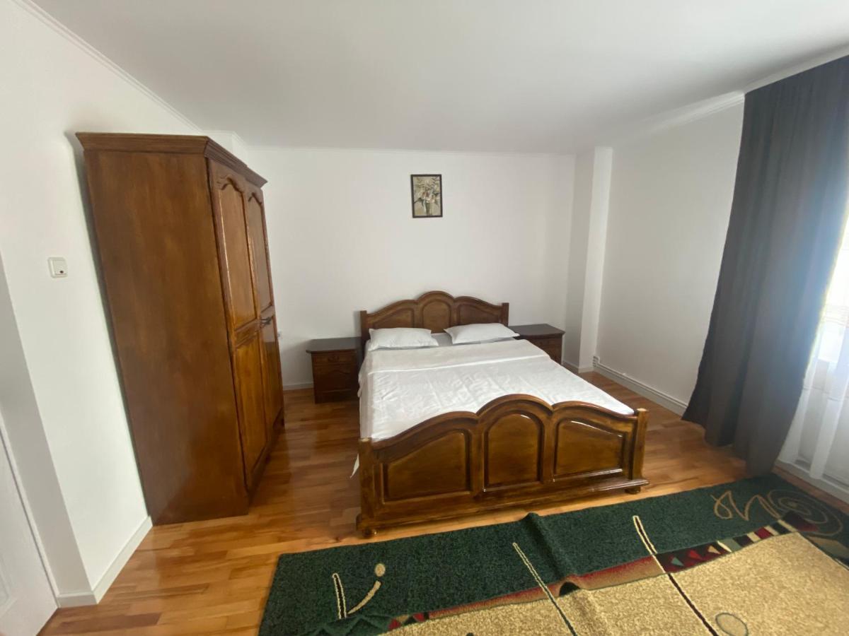 Casa Laur Hotel Mînăstirea Humorului Bagian luar foto
