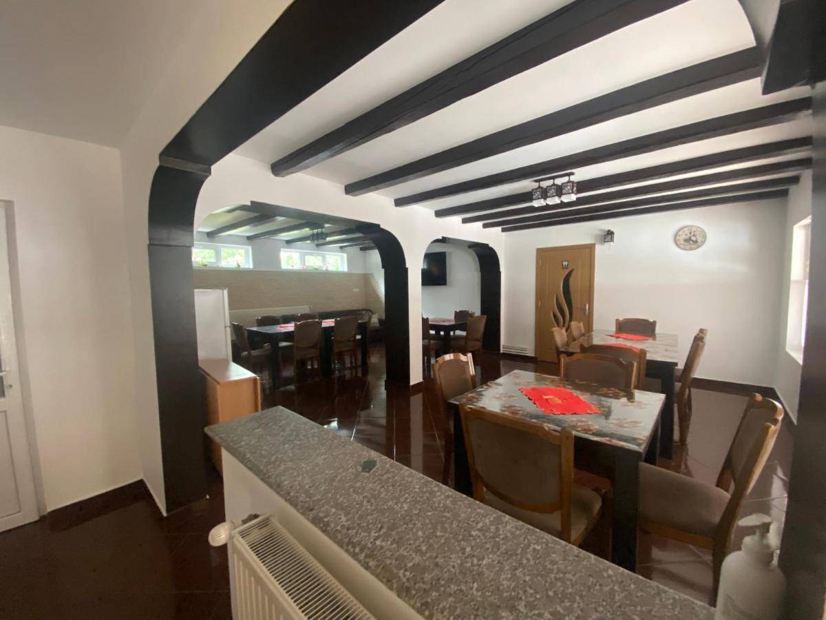 Casa Laur Hotel Mînăstirea Humorului Bagian luar foto